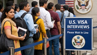 US Visa: 10 రోజుల్లో అమెరికా వీసా ఇంటర్వ్యూ.. కానీ భారీ ఫీజు US Visa: 10 రోజుల్లో అమెరికా వీసా ఇంటర్వ్యూ.. కానీ భారీ ఫీజు