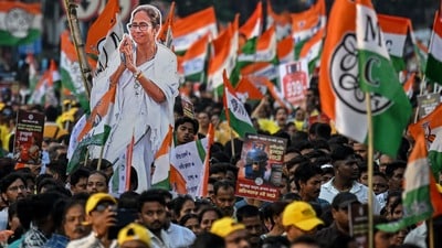 পুরপ্রধানের পদ থেকে ইস্তফা দেওয়ার পাশাপাশি কাউন্সিলর পদও ছাড়লেন সাঁইথিয়ার পুরপ্রধান বিপ্লব দত্ত। পুরপ্রধানের পদ থেকে ইস্তফা দেওয়ার পাশাপাশি কাউন্সিলর পদও ছাড়লেন সাঁইথিয়ার পুরপ্রধান বিপ্লব দত্ত।