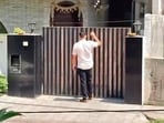 ED officials entering the residence of contractor Amit Bajaj in Jalandhar on Tuesday. (HT)