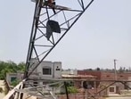 The apprentice linemen have been protesting for the past several days, demanding regular recruitment and job opportunities in PSPCL. (HT)