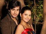 Shalin Bhanot and Dalljiet Kaur met on the sets of the television show Kulvaddhu and got married in 2009. Shalin Bhanot and Dalljiet Kaur met on the sets of the television show Kulvaddhu and got married in 2009.
