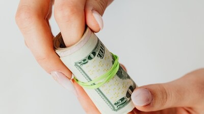 The man shared that he has been giving his mom an allowance for the past 20 years. (Representative image). (Pexels) The man shared that he has been giving his mom an allowance for the past 20 years. (Representative image). (Pexels)