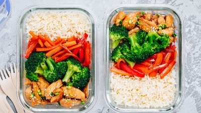 Chicken and Broccoli Stir Fry with Quinoa: A 55g Protein Rich Meal (Adobe Stock)