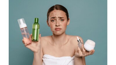 4-Step Monsoon Skincare Routine for Oily, Acne-Prone Indian Skin 4-Step Monsoon Skincare Routine for Oily, Acne-Prone Indian Skin