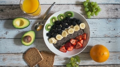 Foods that may help calm the body naturally. (Unsplash)