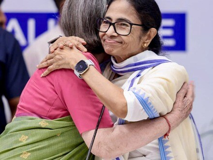 কংগ্রেসে কি মিশছে TMC? মুখ খুললেন ঋতব্রত, মিটিং নিয়ে কী বললেন কুণাল?