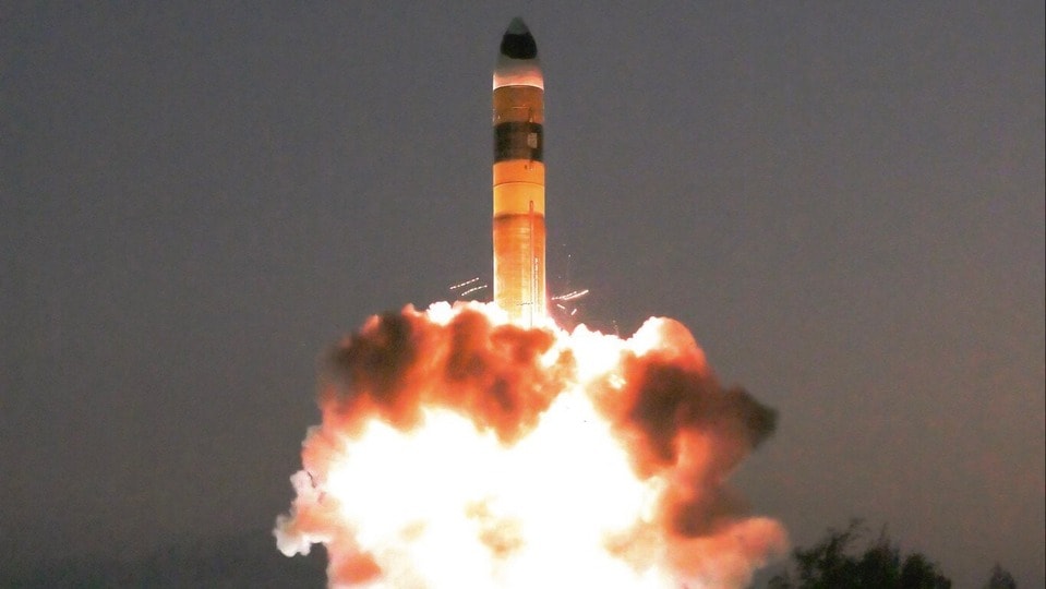Odisha, May 09 (ANI): Defence Research and Development Organisation (DRDO) successfully test-fired the advanced Agni missile with MIRV (Multiple Independently Targeted Re-Entry Vehicle) system from Dr APJ Abdul Kalam Island, Odisha on 08th May, on Saturday. (@DRDO_India X/ANI Photo) (@DRDO_India X)