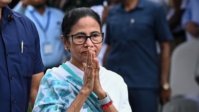 কংগ্রেসে কি TMC মিশছে? মুখ খুলল হাত-শিবির, ‘খারাপ সময় মমতার পাশে’, বললেন.. কংগ্রেসে কি TMC মিশছে? মুখ খুলল হাত-শিবির, ‘খারাপ সময় মমতার পাশে’, বললেন..