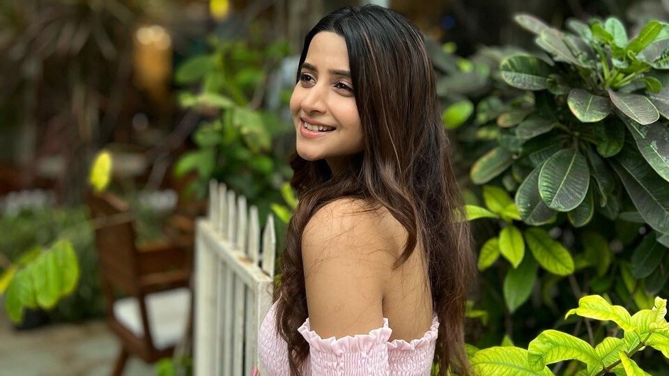 ছোট পর্দায় ফিরছেন অভিনেত্রী দেবচন্দ্রিমা সিংহ রায়।