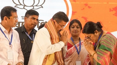 আইন-শৃঙ্খলা পরিস্থিতি নিয়ে কড়া বার্তা দিলেন শুভেন্দু অধিকারী। (ছবি সৌজন্যে পিটিআই) আইন-শৃঙ্খলা পরিস্থিতি নিয়ে কড়া বার্তা দিলেন শুভেন্দু অধিকারী। (ছবি সৌজন্যে পিটিআই)