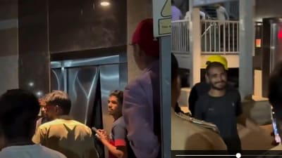 ఉప్పల్ స్కైవాక్ లిఫ్టులో ఇరుక్కున్న యువకుడు