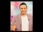 Landon Donovan became a trending topic during Fox Sports' FIFA World Cup 2026 coverage after fans noticed his dramatically different hairstyle