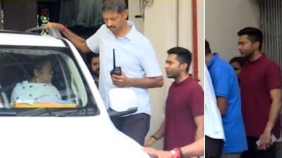 তল্লাশি অভিযানের পরে মমতা ও অভিষেক বন্দ্যোপাধ্যায়।