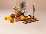 Puja Room: పూజా గదిలో ఈ 4 వస్తువులు ఉంటే సిరిసంపదల వెల్లువ.. వాస్తు ఏం చెబుతోంది?