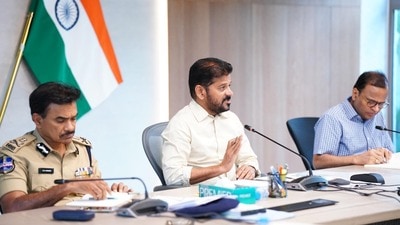 వర్షాలపై సీఎం రేవంత్ రెడ్డి సమీక్ష వర్షాలపై సీఎం రేవంత్ రెడ్డి సమీక్ష