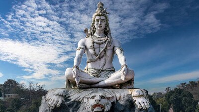 సోమవతి అమావాస్యకు శివుడి ఆశీస్సులు పొందే రాశులు సోమవతి అమావాస్యకు శివుడి ఆశీస్సులు పొందే రాశులు