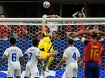 Cape Verde goalkeeper Vozinha makes a save during his side's 0-0 draw vs Spain.