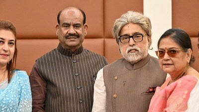 নতুন রাজনৈতিক মঞ্চে যোগদানের পর প্রথমবার মুখ খুলে নিজের অবস্থান স্পষ্ট করেন কলকাতা উত্তর কেন্দ্রের সাংসদ। (Handout) নতুন রাজনৈতিক মঞ্চে যোগদানের পর প্রথমবার মুখ খুলে নিজের অবস্থান স্পষ্ট করেন কলকাতা উত্তর কেন্দ্রের সাংসদ। (Handout)