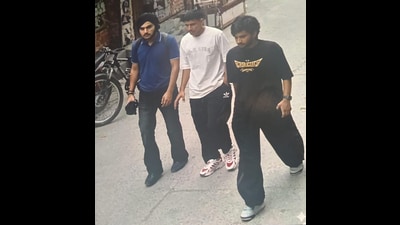 The three supects who were captured on CCTVs in Kajheri village in Sector 52. The three supects who were captured on CCTVs in Kajheri village in Sector 52.