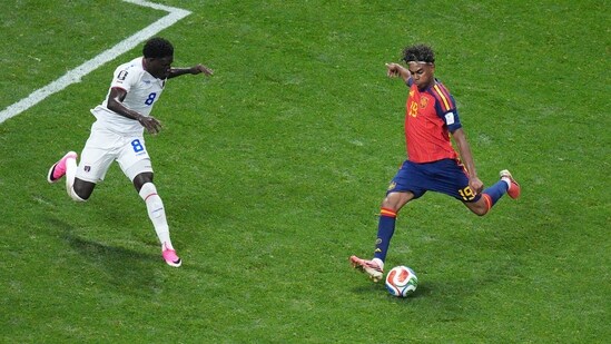 Lamine Yamal appeared as a late substitute, having recovered from a hamstring injury.(AP Photo/Jacob Kupferman)
