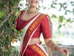 <p>చూడచక్కని రూపం, చక్కటి నటనతో తెలుగు ప్రేక్షకులను మెప్పించిన ఈ అందమే ‘బిందు మాధవి’. తాజాగా లంగావోణీలో ఈ భామ మెరిసిపోయింది. </p>(instagram-Bindu Madhavi)