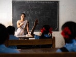 ఏపీ కేజీబీవీ నోటిఫికేషన్‌లో మార్పులు