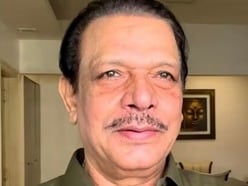 ‘কালা হিরণ’ ছাড়তেই আইনি নোটিশ গোবিন্দ নামদেবকে