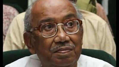তরুণ মজুমদারের হাত ধরেই অভিনয় এসেছিলেন মহুয়া