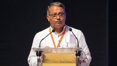 সম্প্রতি কলেজ ও বিশ্ববিদ্যালয়ে ভর্তি প্রক্রিয়ায় অনিয়ম এবং অর্থ আদায়ের অভিযোগ প্রসঙ্গে এক সংবাদমাধ্যমে বক্তব্য রাখতে গিয়ে জগন্নাথ চট্টোপাধ্যায় বলেছিলেন, 'কলেজে এবং বিশ্ববিদ্যালয় টাকা তুললে স্যাটা গরম করে দেব।' সম্প্রতি কলেজ ও বিশ্ববিদ্যালয়ে ভর্তি প্রক্রিয়ায় অনিয়ম এবং অর্থ আদায়ের অভিযোগ প্রসঙ্গে এক সংবাদমাধ্যমে বক্তব্য রাখতে গিয়ে জগন্নাথ চট্টোপাধ্যায় বলেছিলেন, 'কলেজে এবং বিশ্ববিদ্যালয় টাকা তুললে স্যাটা গরম করে দেব।'