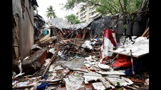 Mumbai, India - July 1, 2016: Demolition of Dr Ambedkar Bhavan at Dadar in midnight by the trustees in Mumbai, India, on Friday, July 01, 2016. (Photo by Vijayanand / Hindustan Times) (Hindustan Times)