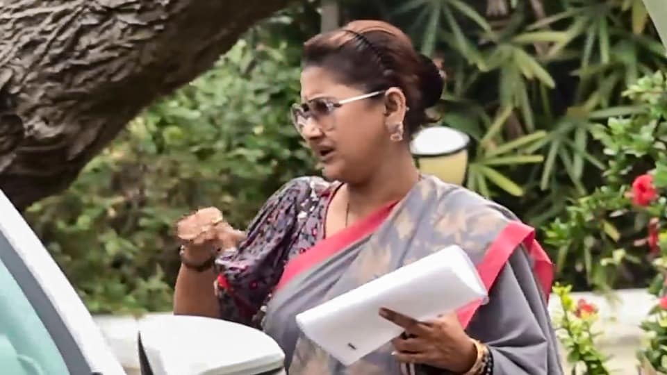 CM শুভেন্দুর প্রশংসায় রচনা বন্দ্যোপাধ্যায় (PTI)