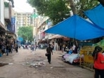 The drive, undertaken by the New Delhi Municipal Council (NDMC) on a request from the Sarojini Market Shopkeepers Association (SMSA), has reduced a regular weekday footfall of around 30,000-35,000 to a few thousands, according to shopkeepers and a spot check undertaken by HT on Tuesday. (HT Photo)