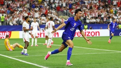 Just before half time, Petar Musa scored for Croatia, making it 2-2. (REUTERS)