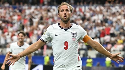 Harry Kane completed his brace in the 42nd minute, scoring a header. (AFP) Harry Kane completed his brace in the 42nd minute, scoring a header. (AFP)