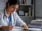 Viral post sparks discussion on MBBS salaries.