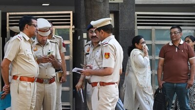 Police said that a neighbour reported a woman lying dead in a pool of blood. (HT Photo/ Sanjeev Verma/ Representational) Police said that a neighbour reported a woman lying dead in a pool of blood. (HT Photo/ Sanjeev Verma/ Representational)