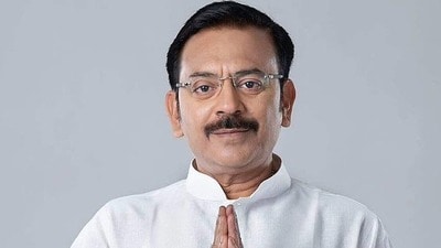 অ্যাকাউন্ট ফ্রিজ করতে ব্যাঙ্কে চিঠি অরূপ বিশ্বাসের (সৌজন্যে টুইটার) অ্যাকাউন্ট ফ্রিজ করতে ব্যাঙ্কে চিঠি অরূপ বিশ্বাসের (সৌজন্যে টুইটার)