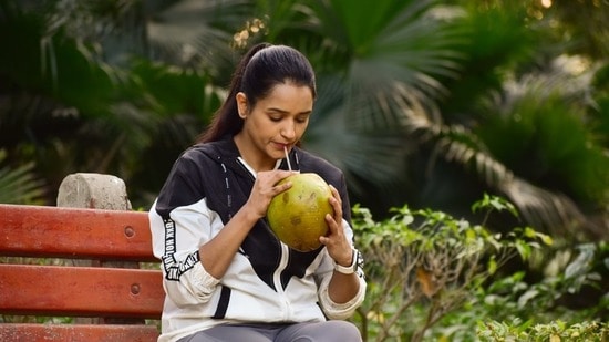 పరగడుపున కొబ్బరి నీళ్లు- తాగితే ఈ ప్రయోజనాలు!