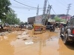 The congestion began at around 8am when vehicle movement increased on the expressway was caused by leakage which occurred at around 7.30am during utility shifting work carried out by the Gurugram Metropolitan Development Authority (GMDA) (HT)