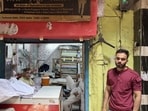 The street’s name appears on maps dating to the period when kings still lived in the Red Fort. A man named Kallan Shah used to make dugdugis on this street. (HT Photo)