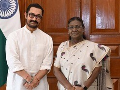 এবার বড় পর্দায় ফুটে উঠবে দ্রৌপদি মুর্মুর জীবনকাহিনি, প্রযোজনার দায়িত্বে আমির