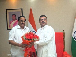 গ্রাম থেকে শহরের প্রতিটি পরিবারের কাছে পরিশ্রুত পানীয় জল পৌঁছে দিতে এবার নতুন করে গতি পেতে চলেছে কেন্দ্রীয় সরকারের ‘জল জীবন মিশন’ প্রকল্প।
