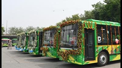 Delhi currently operates 30 Ladies Special buses on key routes across the city. (HT) Delhi currently operates 30 Ladies Special buses on key routes across the city. (HT)