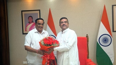 গ্রাম থেকে শহরের প্রতিটি পরিবারের কাছে পরিশ্রুত পানীয় জল পৌঁছে দিতে এবার নতুন করে গতি পেতে চলেছে কেন্দ্রীয় সরকারের ‘জল জীবন মিশন’ প্রকল্প। গ্রাম থেকে শহরের প্রতিটি পরিবারের কাছে পরিশ্রুত পানীয় জল পৌঁছে দিতে এবার নতুন করে গতি পেতে চলেছে কেন্দ্রীয় সরকারের ‘জল জীবন মিশন’ প্রকল্প।