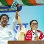 জ্যোতিপ্রিয় মল্লিক সমস্ত সাংগঠনিক পদ থেকে ইস্তফা দেওয়ার সিদ্ধান্ত নিয়েছেন। এরই সঙ্গে তিনি কার্যত বুঝিয়ে দিয়েছেন, তৃণমূলের সঙ্গেও তিনি সম্পর্ক ছিন্ন করছেন। দলনেত্রী মমতা বন্দ্যোপাধ্যায়ের কাছে চিঠি পাঠিয়ে নিজের সিদ্ধান্তের কথা জানিয়েছেন তিনি।(@AITCofficial X)