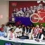 সমাজবাদী পার্টি (এসপি) এবং কংগ্রেসের প্রায় দুই ডজন সাংসদ শিবির বদলের জন্য প্রস্তুত রয়েছেন বলে দাবি উত্তরপ্রদেশের মন্ত্রীর (PTI)