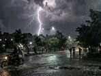 తెలంగాణకు భారీ వర్ష సూచన