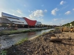 The civic body highlighted metro construction sites near Bhide Bridge and Shivajinagar, where construction materials have reportedly been stored in large quantities, and asked authorities to immediately remove any material that could affect the flow of water during flooding or dam releases. (HT FILE)