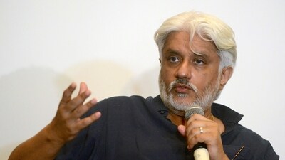 Vikram Bhatt will direct 1920: Cold Winter. Vikram Bhatt will direct 1920: Cold Winter.