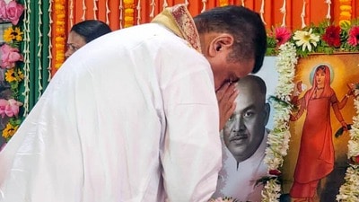 প্রথমবার বিজেপি সরকার গঠনের পর মহাসাড়ম্বরে পালিত হল পশ্চিমবঙ্গ দিবস। (Saikat Paul ) প্রথমবার বিজেপি সরকার গঠনের পর মহাসাড়ম্বরে পালিত হল পশ্চিমবঙ্গ দিবস। (Saikat Paul )